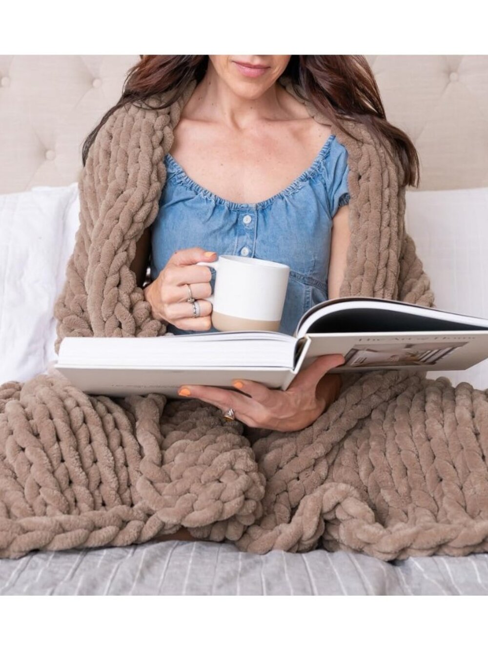 Chunky Knit Throw Blanket 50x60 in, 6 lb Sandstone Brown